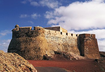 PIRATAS EN CANARIAS